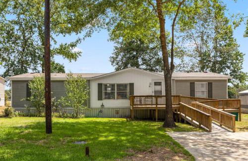 Accessible 3BR Home Sleeps 12, Pet-Friendly, Near Lake Conroe - Foto 6