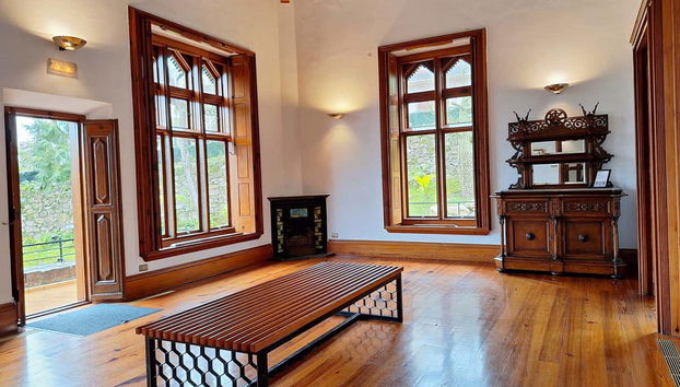 Interno del Capricho de Gaudi