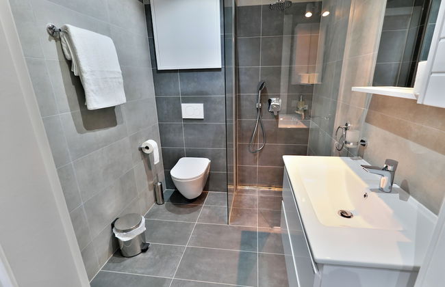 Vienna Lotus Apartment - Photo 8