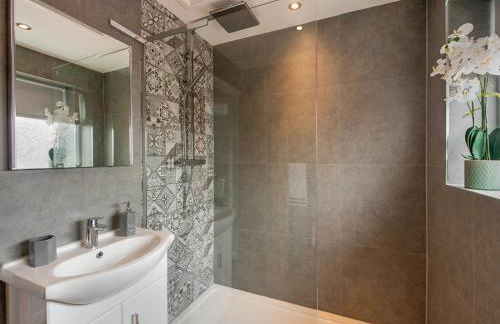 Ay Come Inn - Foto 15