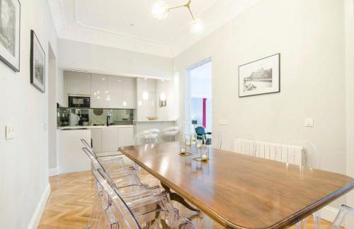 Stunning Stylish 4BD 3BTH - City Center-Atocha - Photo 13