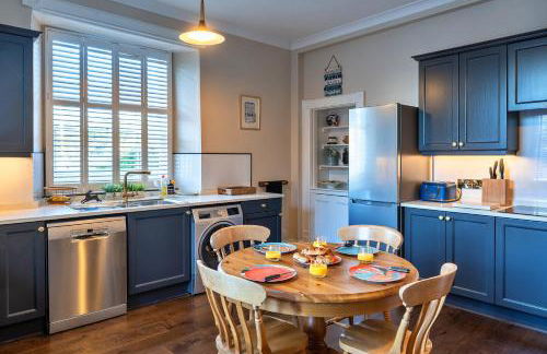 Finest Retreats - The Old Counting House - Photo 4