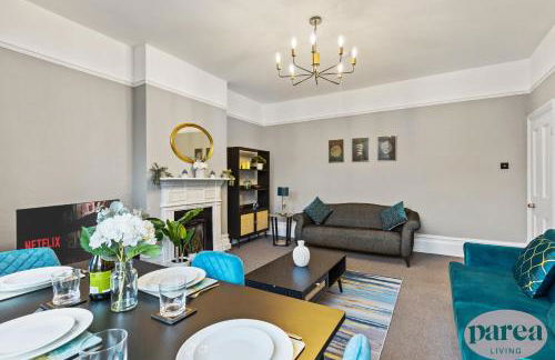 Parea Living - Leytonstone, 2-Bedroom Serviced Apartment, Free Parking, Remote Working - Foto 21