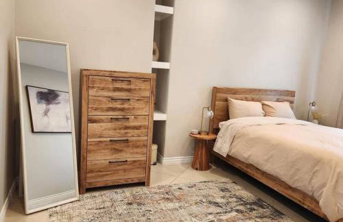 Spacious 1 Bed ADU in Encino, Home Away from Home - Foto 3