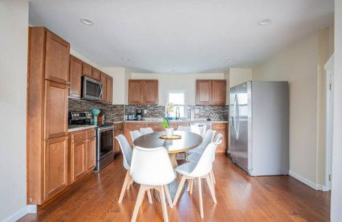 NEW 4BR in AC Quiet Island Central Location - Foto 6