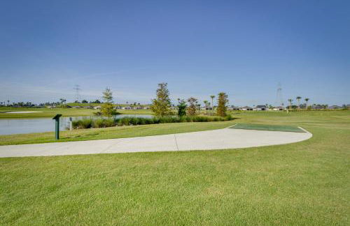 Peaceful Escape with Golf Cart in The Villages! - Foto 26