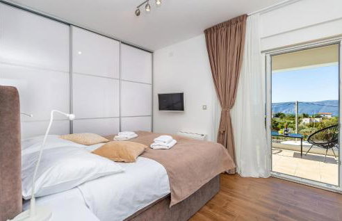 Nice Home In Linardici With Wifi - Photo 6