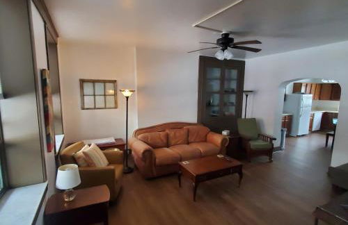 Railside Inn - Vintage Home Built in 1900 - Foto 5