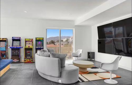 Heart of Hollywood - Walk of Fame Studio - 1bd or 2bd with View - Free parking - Balcony - Wifi - Rooftop - Gym - Upscale amenities - Foto 72