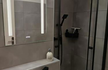 Business Apartment mit neuem Bad / WLAN / Smart-TV / Küche - Foto 2