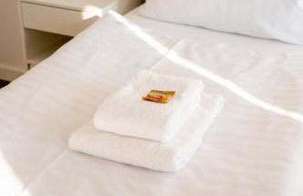 Airport Apartment für 4 - Smart TV - Küche - eCharger - Foto 35