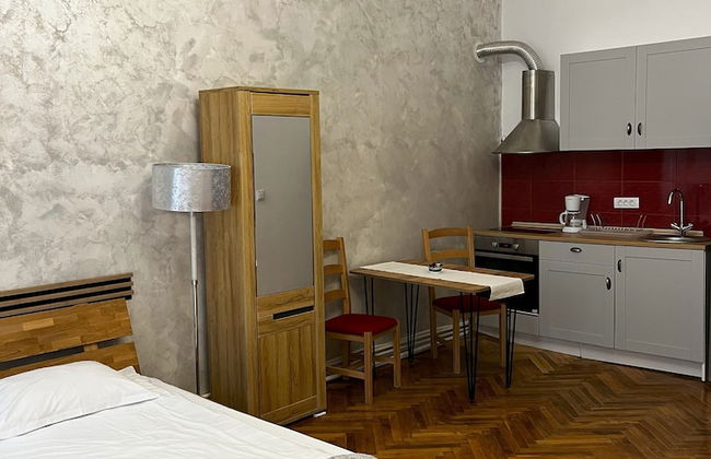 Mira Central Residence - Photo 11