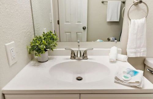 Spacious Duplex Zephyrhills #2 - Foto 18