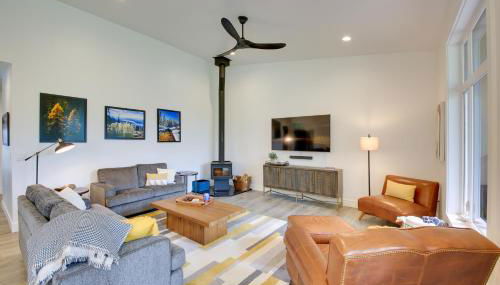 Elegant Priest Lake Townhome about 1 Mi From Lake - Foto 5