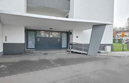 Tolstov Apartments - Monteurwohnung - 2 Schlafzimmer - Küche - Balkon - Waschmaschine - 25 Min zur Messe DUS - Foto 15