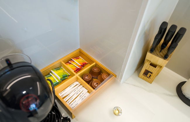 EasyGo Stylish 1BDR BinEmrd JVC - Photo 6