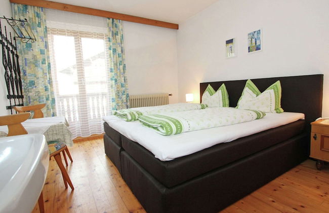 Sunlit Farmhouse near Hochzillertal Ski Area in Tyrol - Foto 4