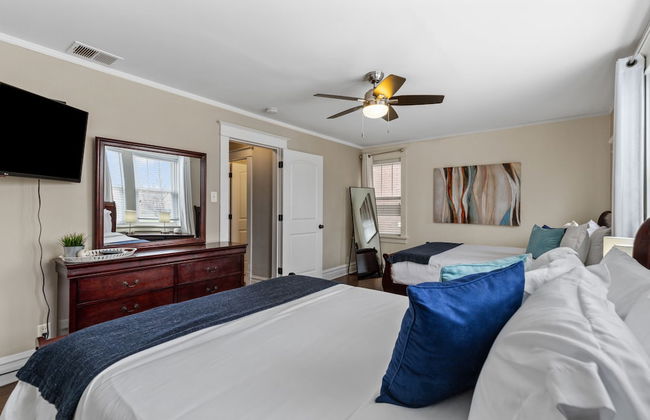 Forest Park Oasis | JZ Vacation Rentals - Photo 7