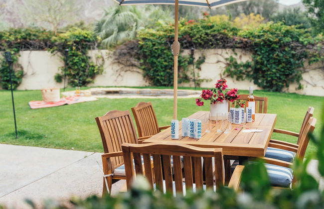 Firefly by Avantstay Spacious Backyard w/ Pool& Hot Tub! - Foto 22