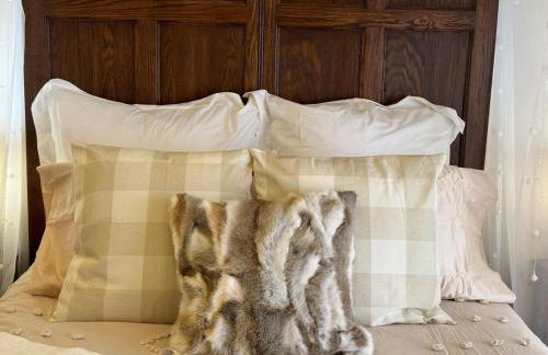 Romantic Getaway or Family Vacay with Mountain Views & Hot Tub - Foto 61