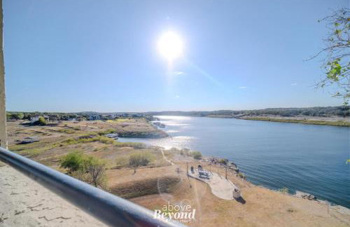 Blue Hues & Lake Views - Foto 29