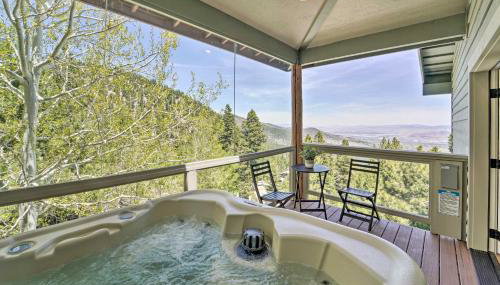 Hot Tub, Pool Table Luxe Reno Chalet with Mtn View! - Foto 3