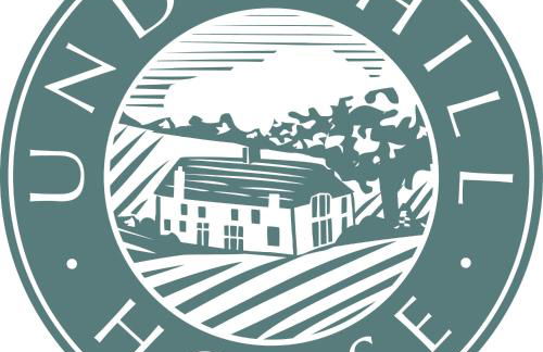 Courtyard Cottage - Photo 33