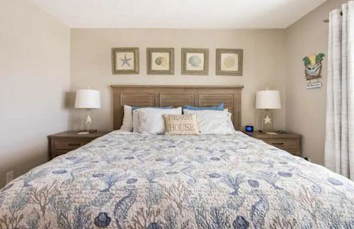 Beach SUN Sation Upscale Oceanfront Corner Unit - Foto 23