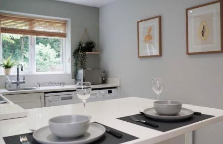 The Pavilion - Stunning, 4 Bedroom House with Free Parking - Foto 4