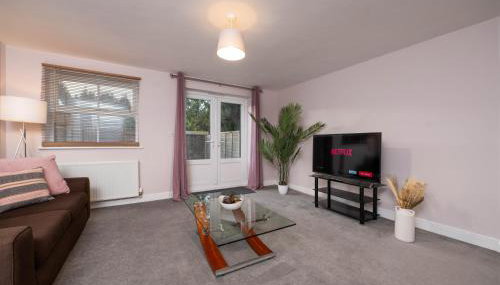 Stunning Spacious Home - Parking - Garden - Sleeps 6 - Foto 4