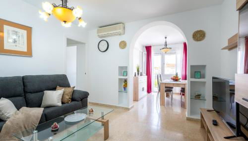 Piso 3 dormitorios HL Gines a 10" de Sevilla, a 20" del Aeropuerto de Sevilla - Foto 2