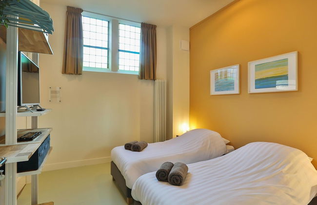 Unique Villa in Rinsumageest With Sauna - Foto 10