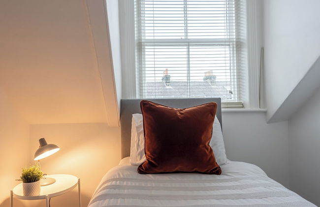 Best Location Town Centre House 2 - Foto 3