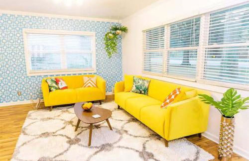 Indy Palm Pad with Patio & Tiki Bar-Mid-Century Charmer-Family Friendly - Foto 4