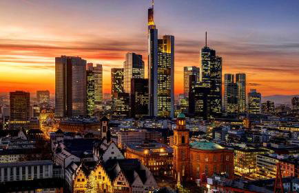 Zentrale Wohnung im Herzen von Frankfurt am Main - Foto 1