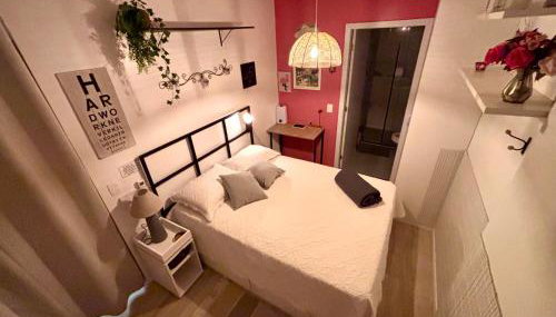 Ap completo com ar e garagem coberta próximo ao metrô - Foto 2