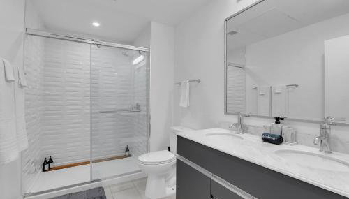 Charming 1BR NearBOKCntr-Gym,Lounge,Balcony,PetOK - Foto 3