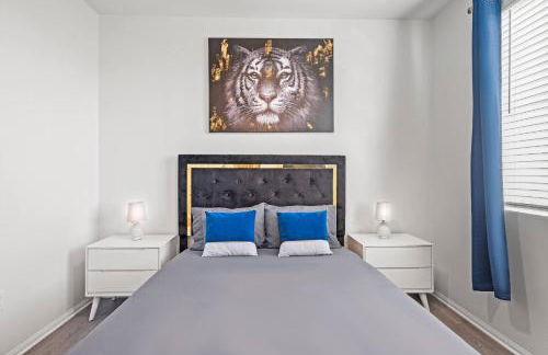 Newly Remodeled 3BR Apt | Mins to Disney | Arcade - Foto 15