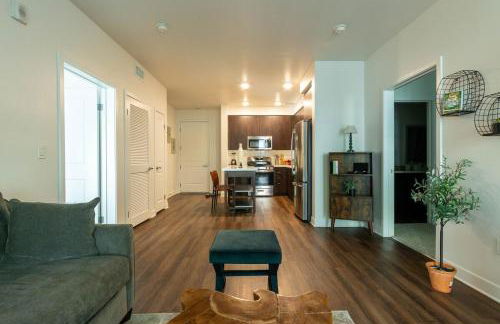 Cozy and Calm Retreat in Heart of Glendale - Foto 8