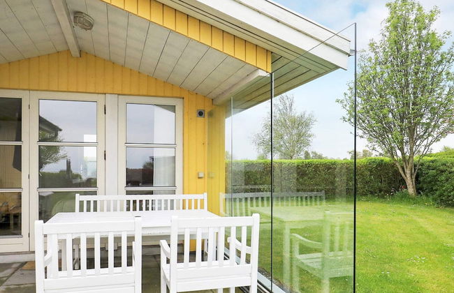 6 Person Holiday Home in Brenderup Fyn - Foto 12