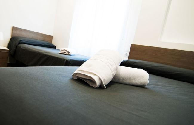 Plaza de la Luz Cádiz - Foto 16