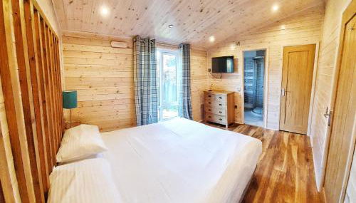 MAC Skyline Lodges - Foto 5, wardrobe