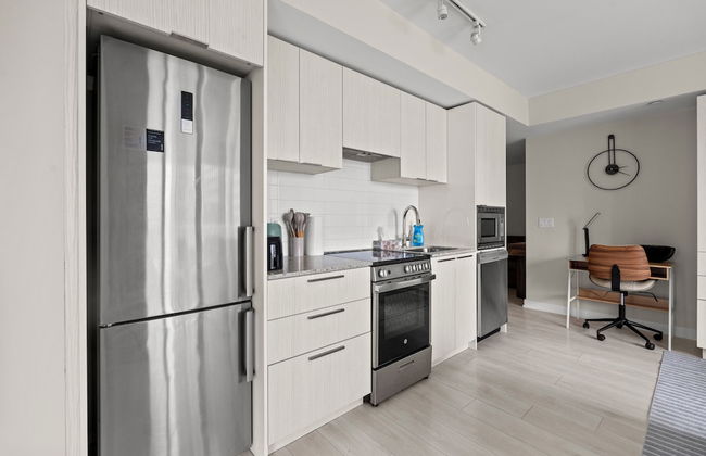 Teahouse Condos in Downtown Toronto - Photo 30