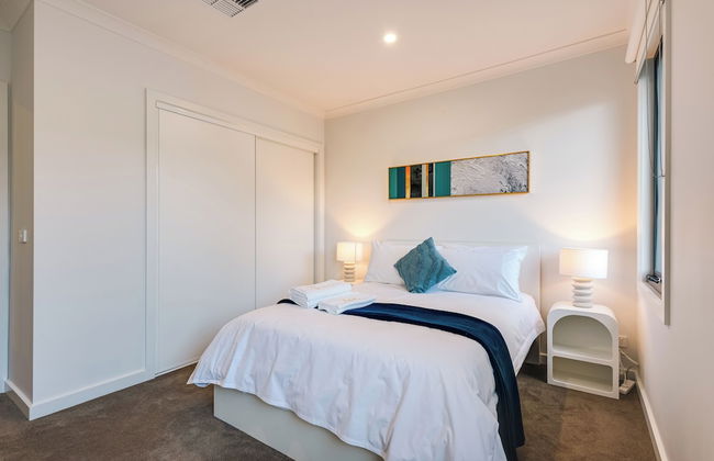 StayAU Stylish 4BR Home Ringwood - Foto 1