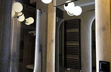 Family & Business Apartments PREMIUM No1 - 1 Bedroom with Private Jacuzzi, Balcony, Parking - Photo 62