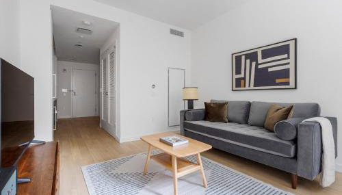 Blueground Chelsea rooftop pool nr High Line NYC-2148 - Foto 2, Other