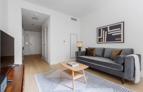 Blueground Chelsea rooftop pool nr High Line NYC-2148 - Foto 2