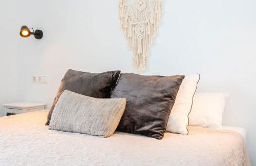 La Cala Beach Home - beachfront few steps away from sandy beach - Photo 32