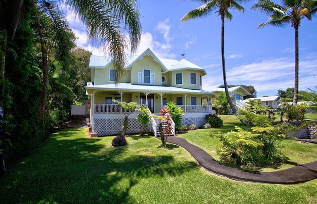 Grand Melemele 3 Bedroom Home by RedAwning - Foto 1