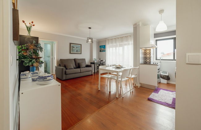 Espinho Seawalk AND Seaview by Vacationy - Foto 2